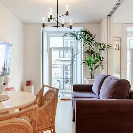 Chiado Luxury Camoes
