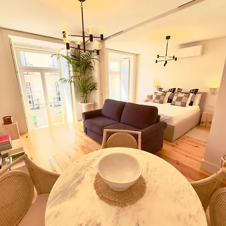 Chiado Luxury Camoes Lisbona